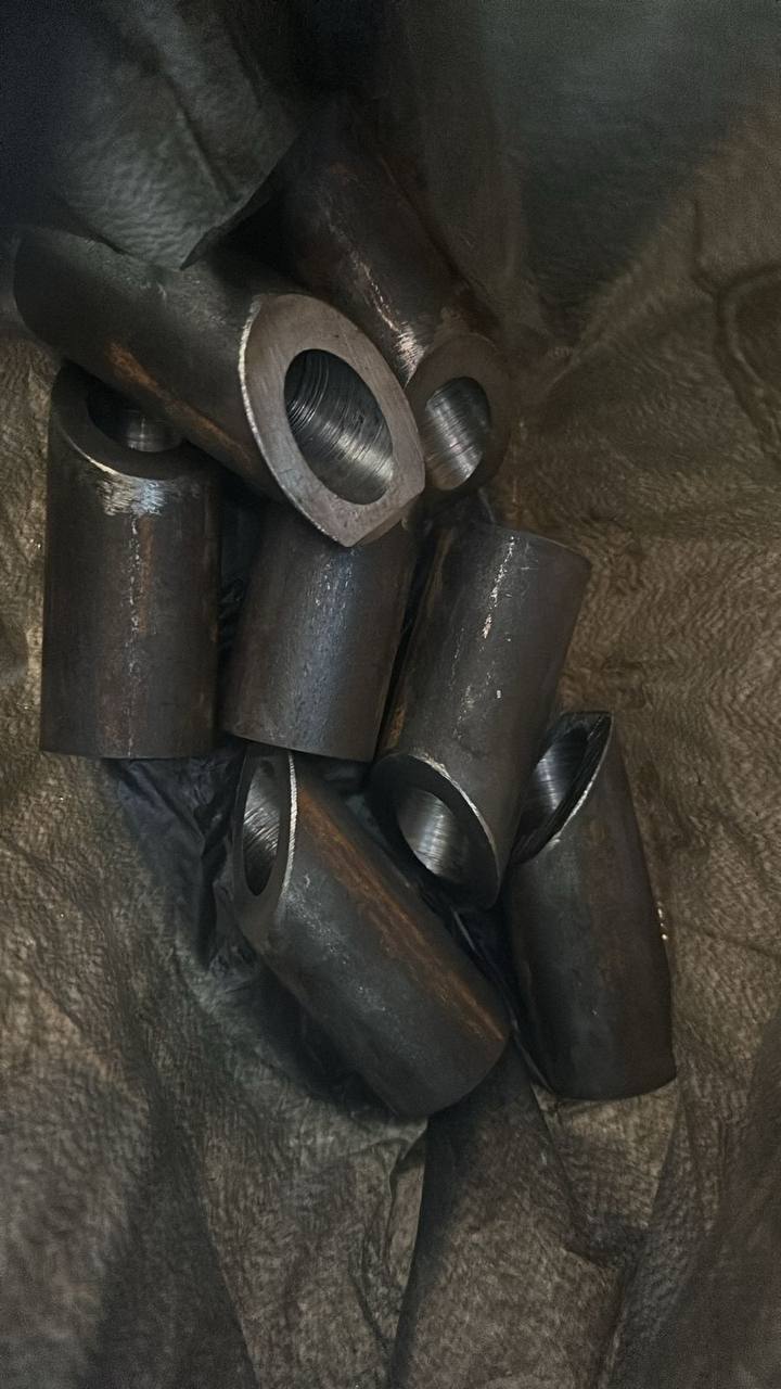 Бобышки